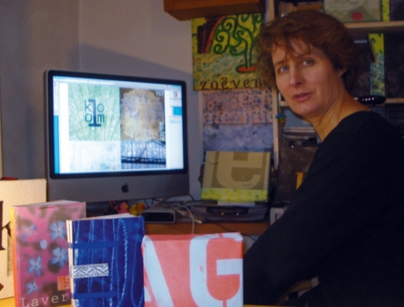 klik hier voor werk van Edith Peters